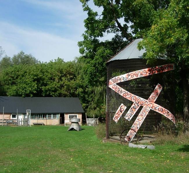 Graffiti, Susan's Farm 6