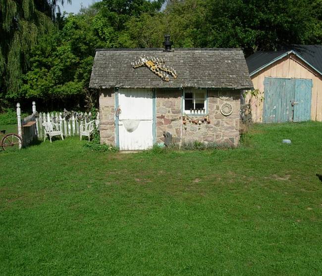 Swarm Costume, Susan's Farm 4