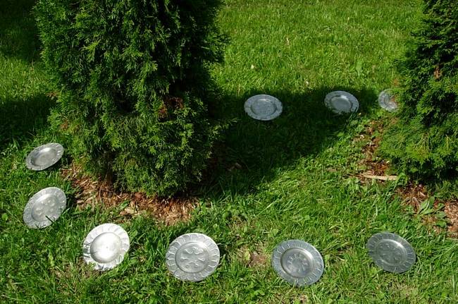 The Landing, Trapped, Third View