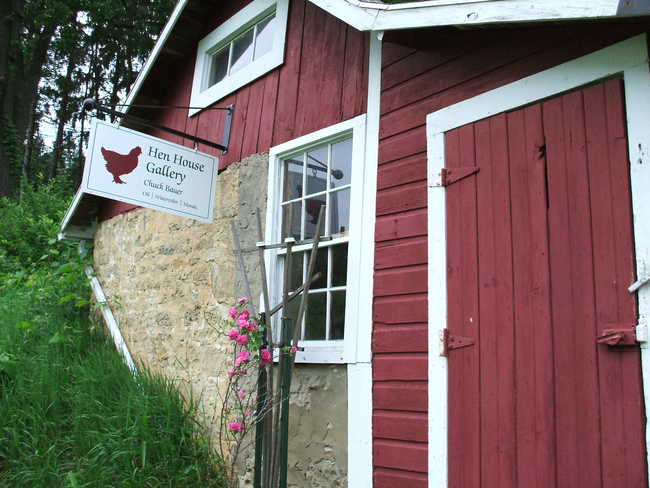 Hen House Gallery Sign