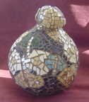 Butterfly container with cap