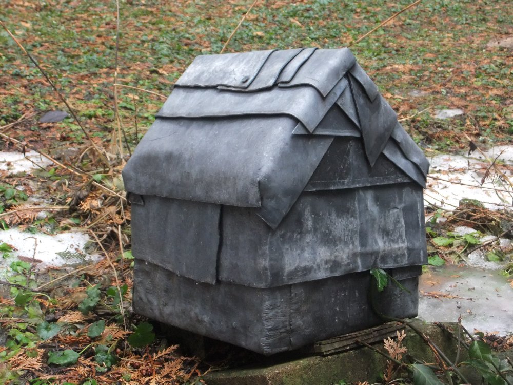 Small Lead House