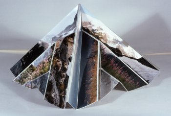 The Pocket Mountain Meditator