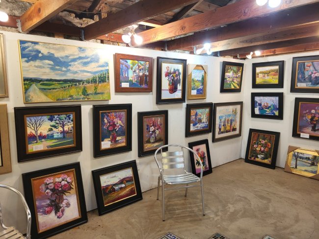 The Hen House Gallery