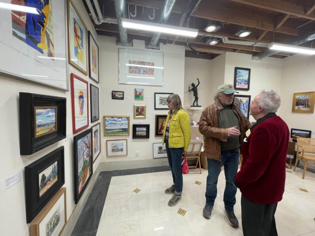 Guests at the January 30, 2025 Gallery Vanitas reception and exhibition.