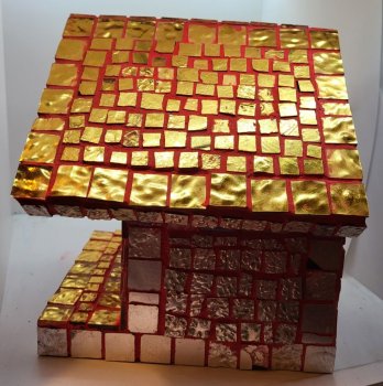  House of Golden Happiness